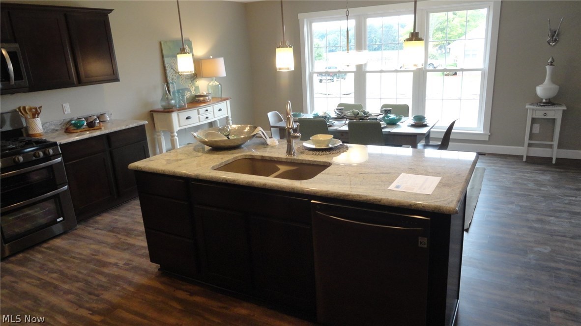 Bend View Gates - Residential