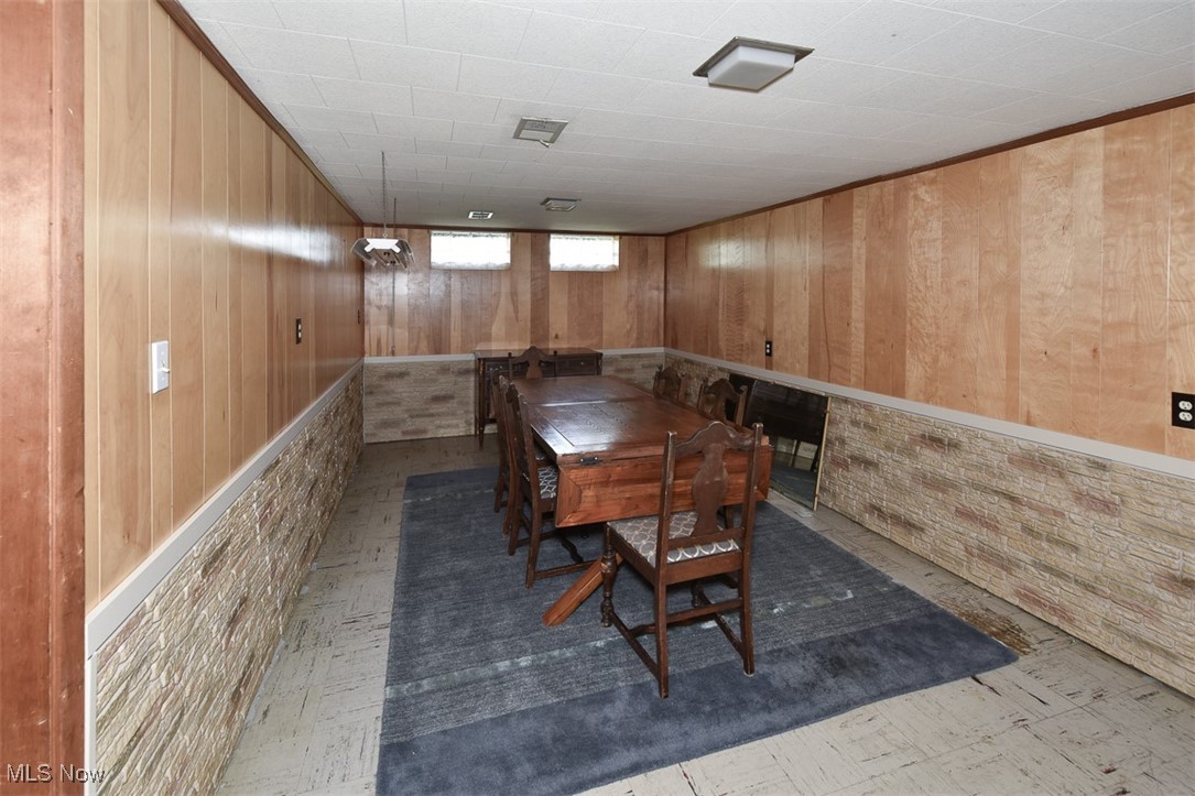 28931 Edgewood Drive, Willowick, Ohio image 34