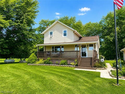 Homes For Sale - 12096 Baumhart Road<br/> Amherst, OH 44001