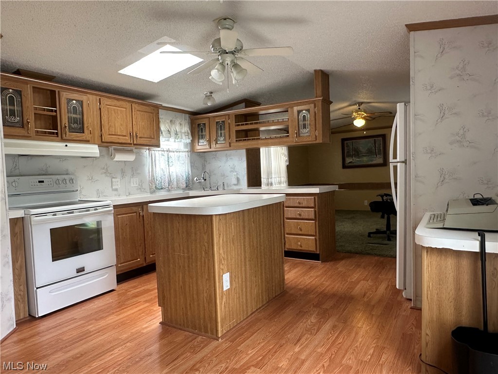 Navarre Village MHC - Residential