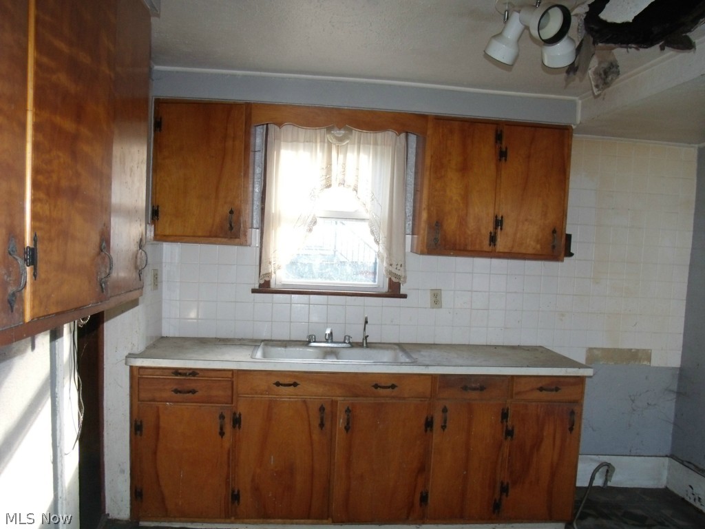 Town/Struthers Add 01 - Residential