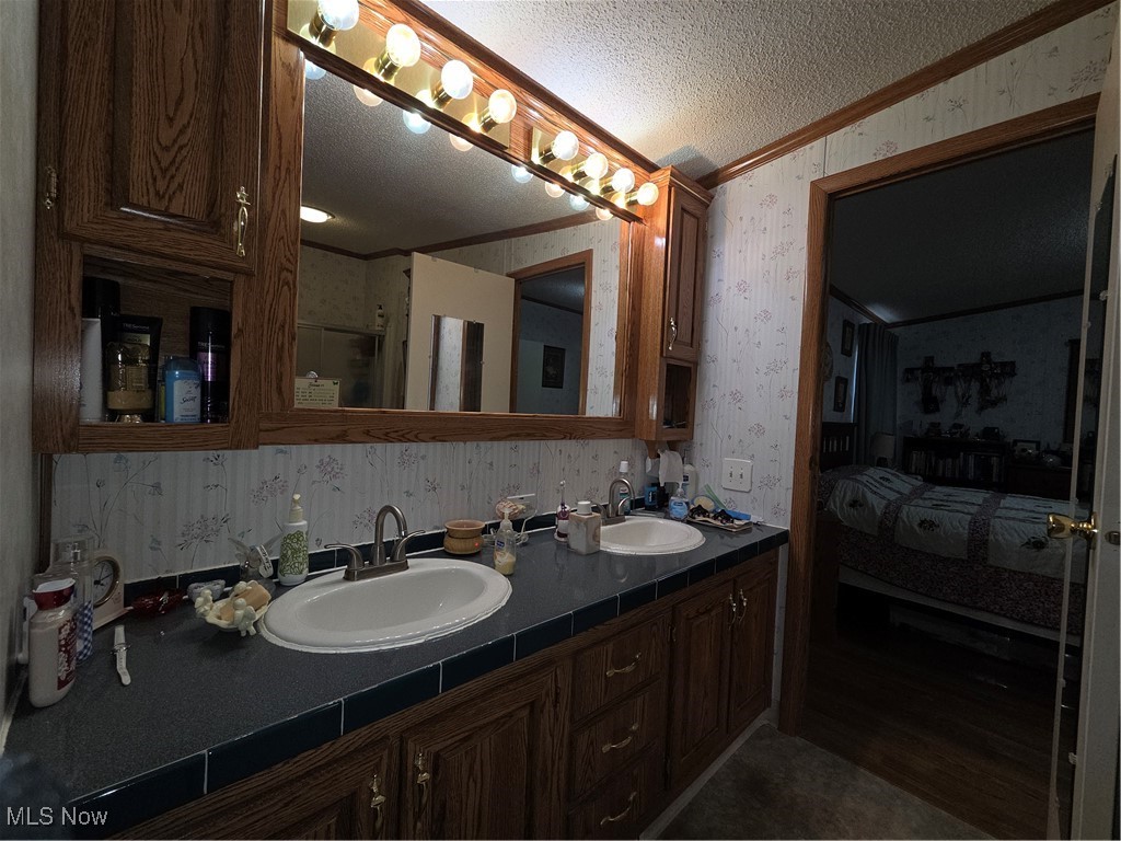 61701 Wintergreen Road, Lore City, Ohio image 13