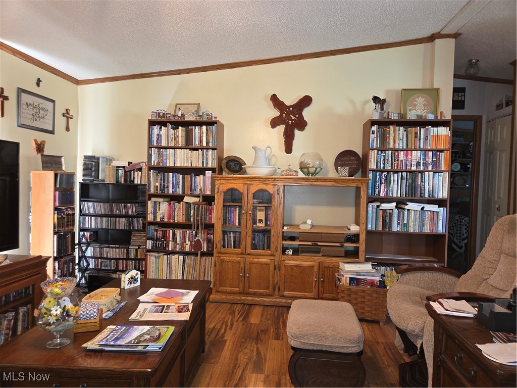 61701 Wintergreen Road, Lore City, Ohio image 17