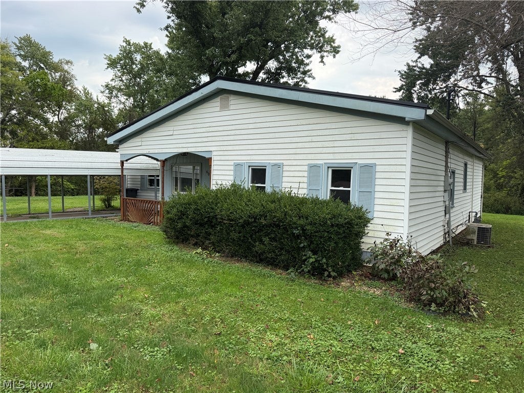 606 E First Street