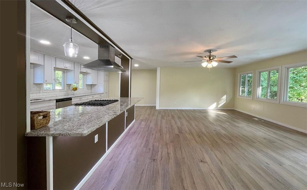 Photo of 9315 Glenwood Trail, Brecksville, OH 44141 (MLS # 5178426)