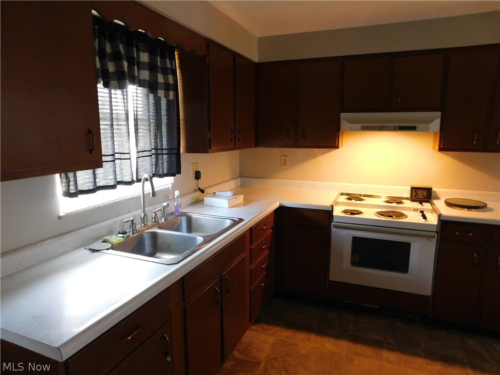 Benjamin White Farm - Residential Lease