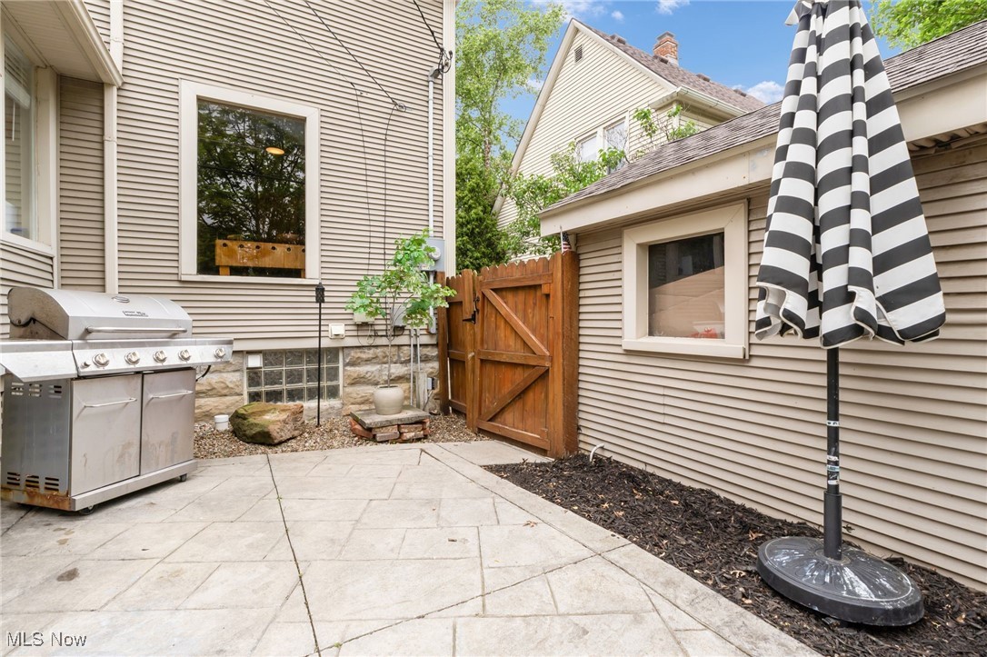 1443 Olivewood Avenue, Lakewood, Ohio image 18