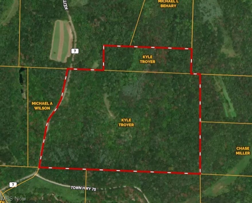 94+/- ACRES – 1 TRACT – MOSTLY WOODED – 7 MILES FROM I-77 – EXCELLENT RECREATIONAL PROPERTY – BUILDING SITES – WHITE TAIL AND OTHER WILDLIFE SIGNS – MOSTLY WOODED – JACKSON & OLIVE TWPS. – NOBLE COUNTY – OHIO – OPPORTUNITY KNOCKS!!!

SATURDAY, JANUARY 20TH at 11:00 A.M.

PROPERTY AND AUCTION LOCATION: KEITHTOWN RD. (CR7) – CALDWELL, OHIO (39.6607, -81.5569)

Opportunity Knocks w/ these 94+/- acres located in Jackson and Olive Townships of Noble County.  This property is ideal for the hunting and recreational enthusiast.  It is conveniently located near I-77 (7+ miles), with black-topped roads to the property.  This property has trails throughout which make accessing the entire property easy.  There is an abundant sign of wildlife with what appears to be a high concentration of whitetail.  The property has approx. 1600’ of road frontage on CR 7 has two road accesses already in place.  The property offers several areas to put food plots and has a couple of small streams running through the property.  If you are in the market for a hunting ground, recreational land, or just want to own a piece of land, you will want to check this property out!!

-FEEL FREE TO WALK PROPERTY AT YOUR OWN RISK AND CONVENIENCE-