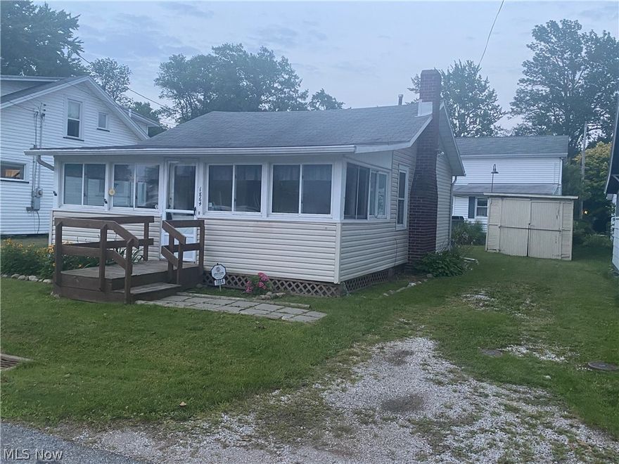 Cute Cottage located in Hallwood Allotment with Beach Access! Cozy Summer Home or year round living! Home Warranty Included...