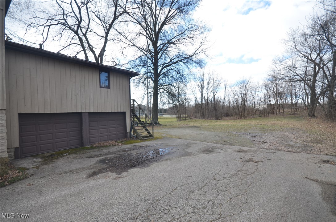 53 Northwest Avenue, Tallmadge, Ohio image 3