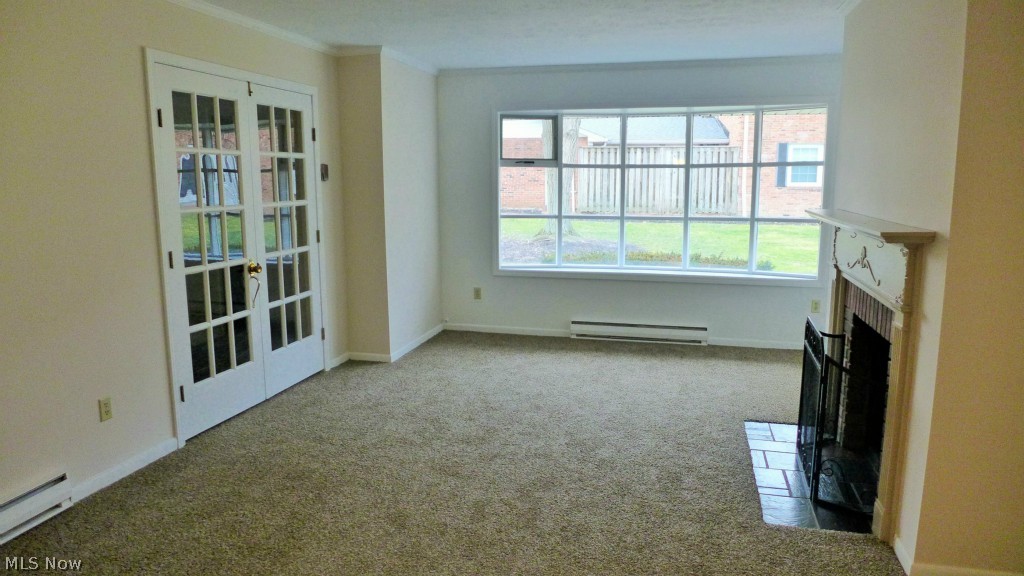 Meadowlawn Condo - Residential Lease