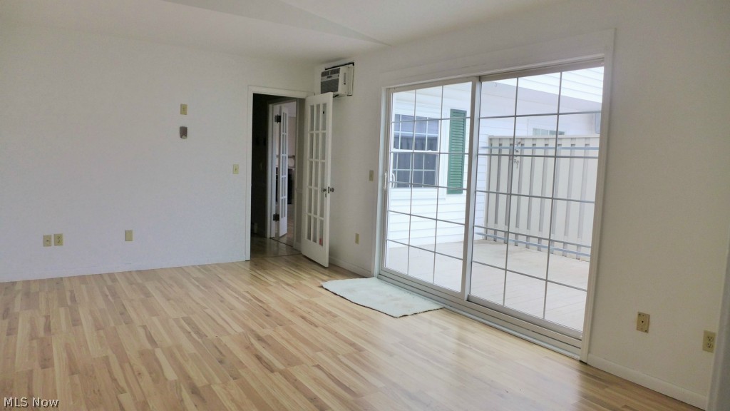 Meadowlawn Condo - Residential Lease