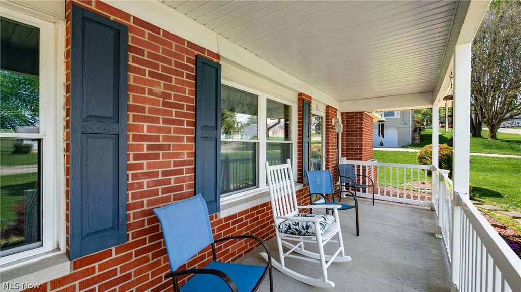 Photo of 3020 Broadvue Circle, Zanesville, OH 43701 (MLS # 5203223)