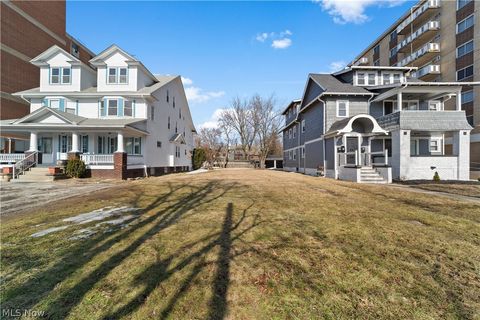 11418 Clifton Boulevard Cleveland, OH 44102