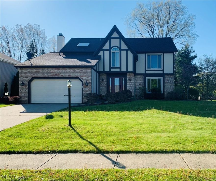 Sharp High-Point Colonial located within walking distance to the clubhouse and pool!  Outstanding floor plan perfect for entertaining!  Kitchen is a cooks dream with top of the line commercial grade cooktop with a hibachi grill.  Large sunken living room with a cozy fireplace that overlooks the rear patio and private back yard.  Master suite with private bath offers a jetted tub, tiled shower, and walk-in closet.  Finished basement with full bath, wet bar, area for a card table, and a large finished rec room ideal for a movie screen!  The outdoor patio offers a fire pit and landscape waterfall feature that will be sure to allow the new owner to relax on those warm summer evenings!  Plan on being the host for all the family parties from here on out!