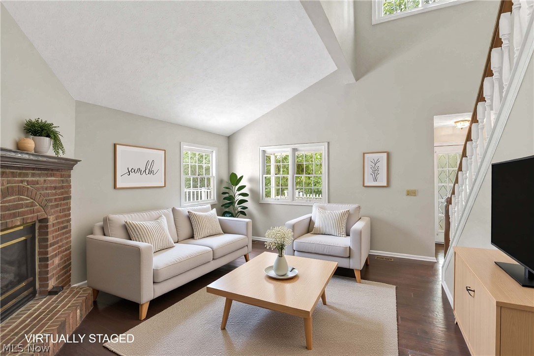 1335 Old Mill Path 6-7