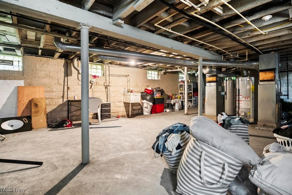 Cleveland, Ohio 44102, United States, 4 Bedrooms Bedrooms, ,2 BathroomsBathrooms,Residential,Active,200752