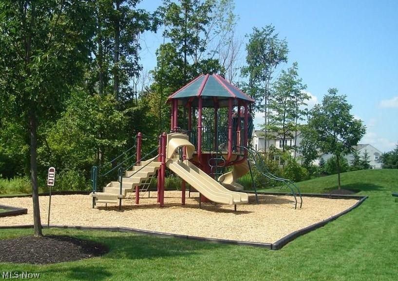 New Hampton Ph 02 - Residential