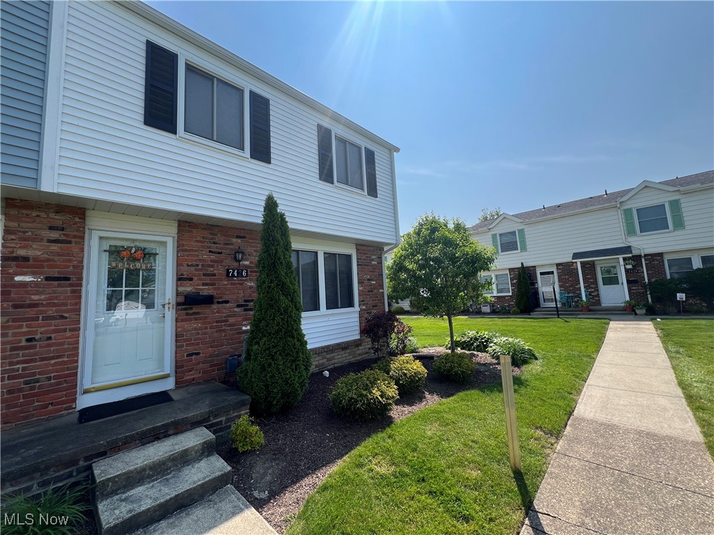 7426 Duke Court, Mentor, Ohio image 2