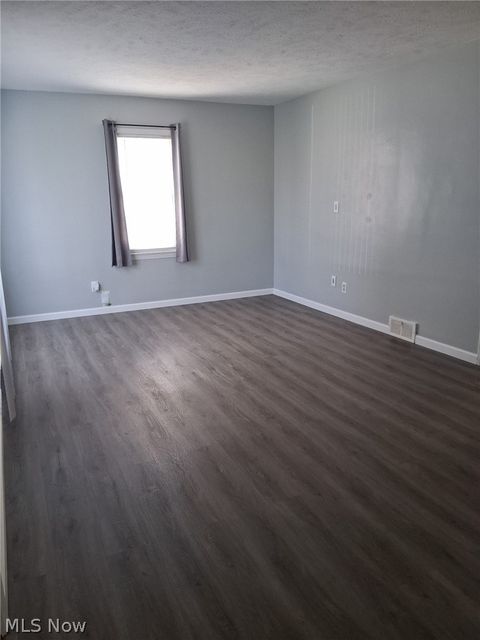 Tiny photo for 388 E 330th Street, Willowick, OH 44095 (MLS # 5197878)