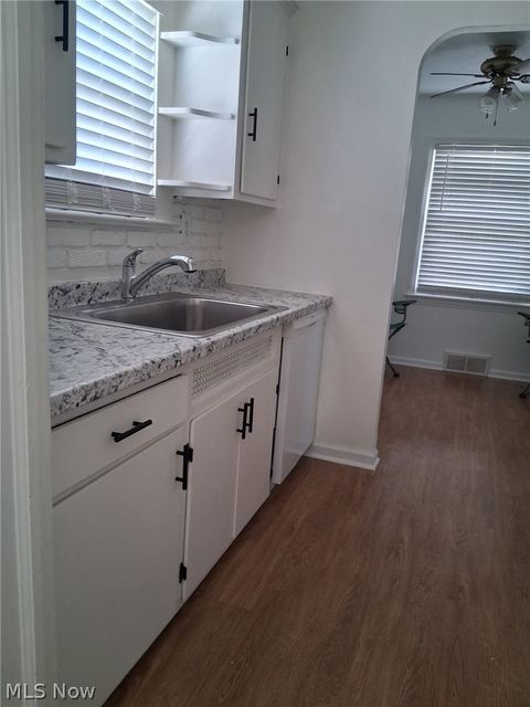 Tiny photo for 388 E 330th Street, Willowick, OH 44095 (MLS # 5197878)