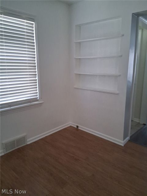 Tiny photo for 388 E 330th Street, Willowick, OH 44095 (MLS # 5197878)