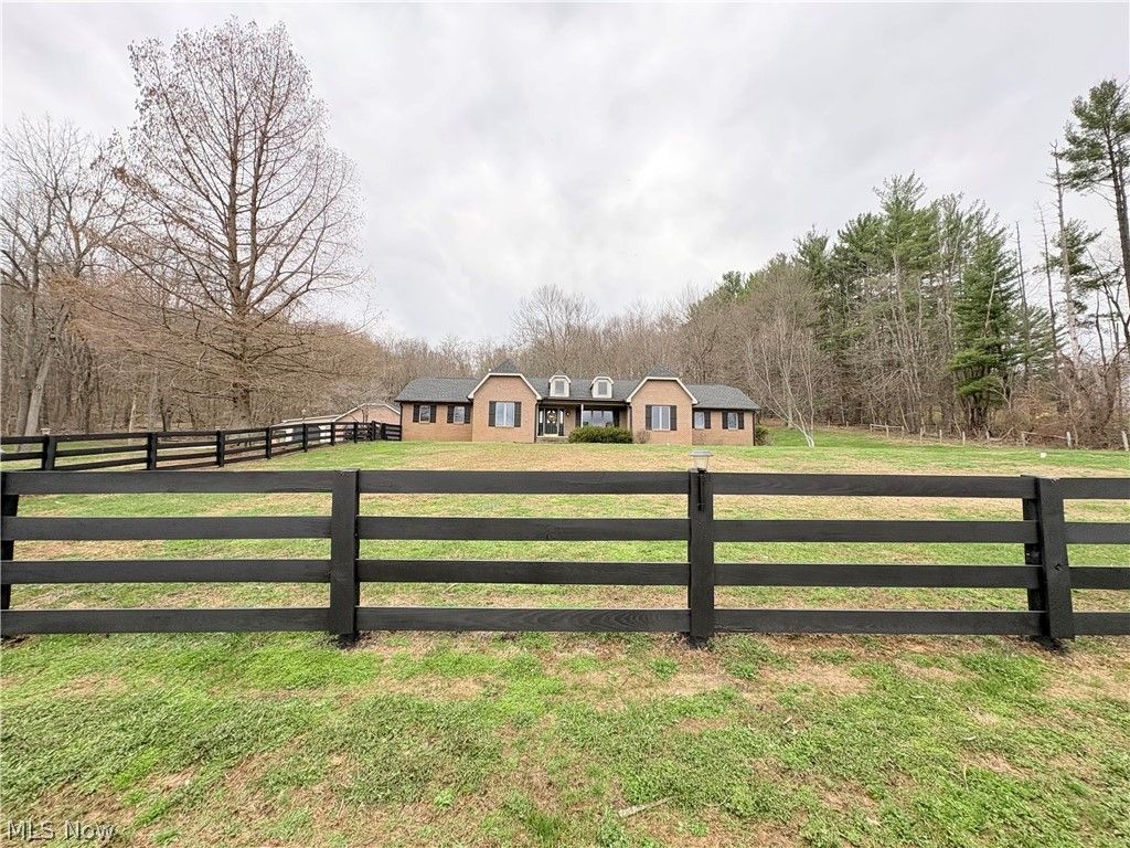 Photo of 4770 Airy View Drive, Dresden, OH 43821 (MLS # 5195666)