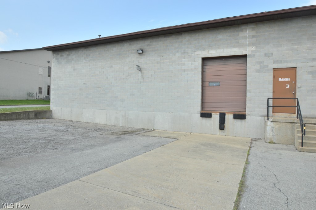 D D Davis 03 - Commercial Lease