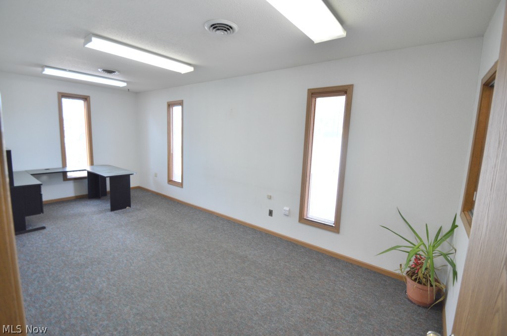 D D Davis 03 - Commercial Lease