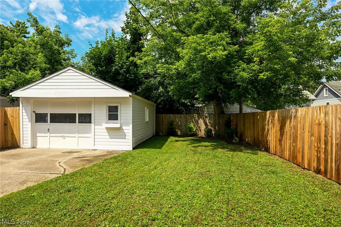 Lorain Villas - Residential