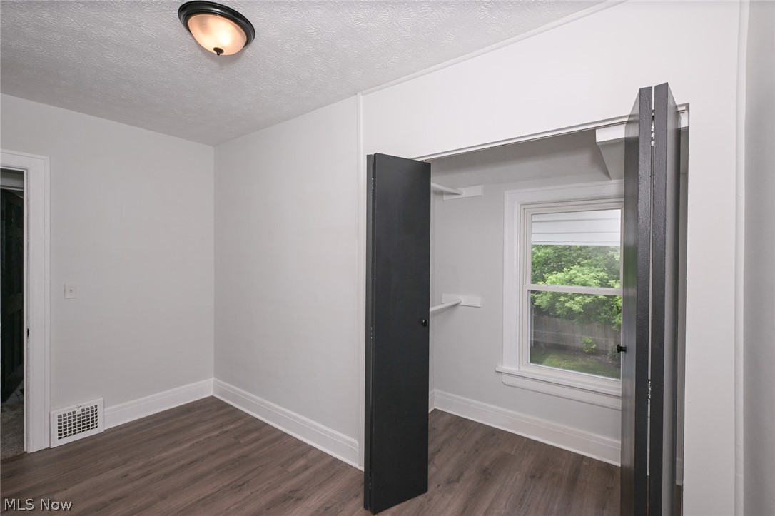 Lorain Villas - Residential