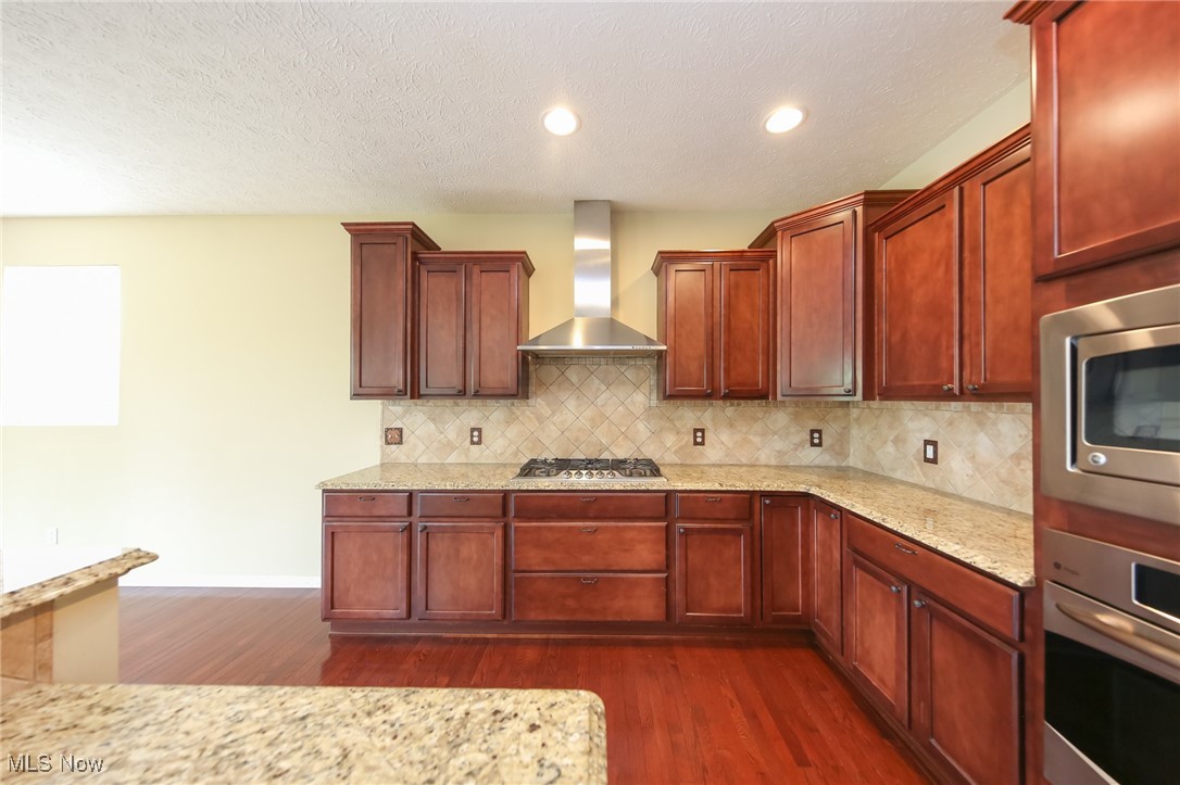 38784 Bradford Lane, Avon, Ohio image 20