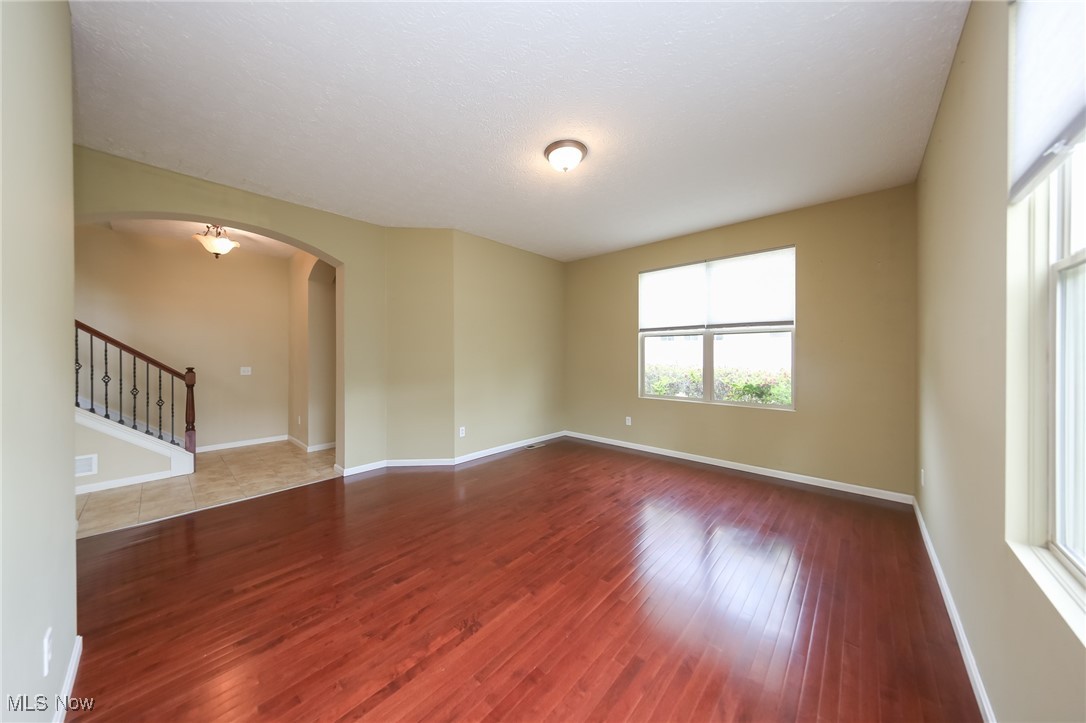 38784 Bradford Lane, Avon, Ohio image 23