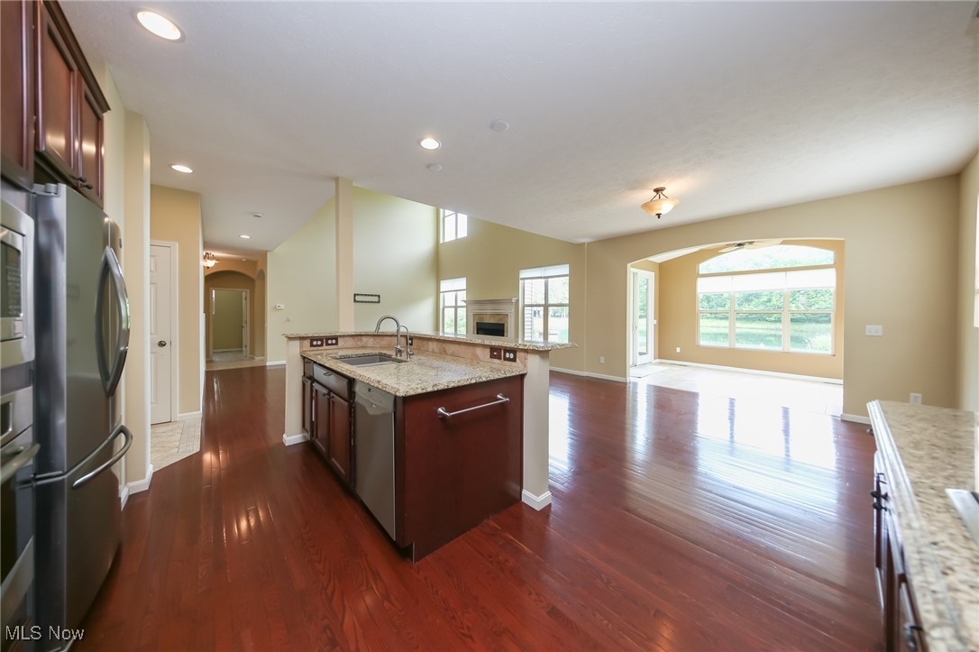 38784 Bradford Lane, Avon, Ohio image 21