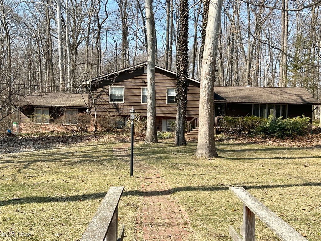 1108 Royal Oak Drive, Chagrin Falls, Ohio image 30