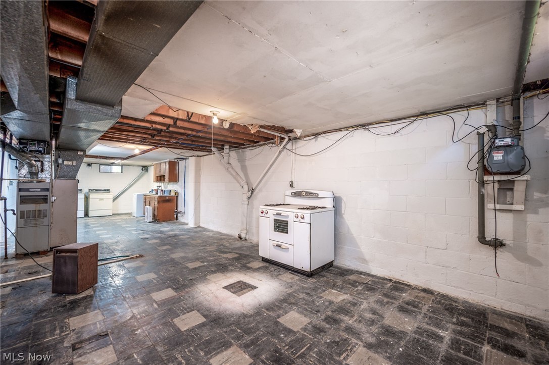 Interstate Improv Co - Residential