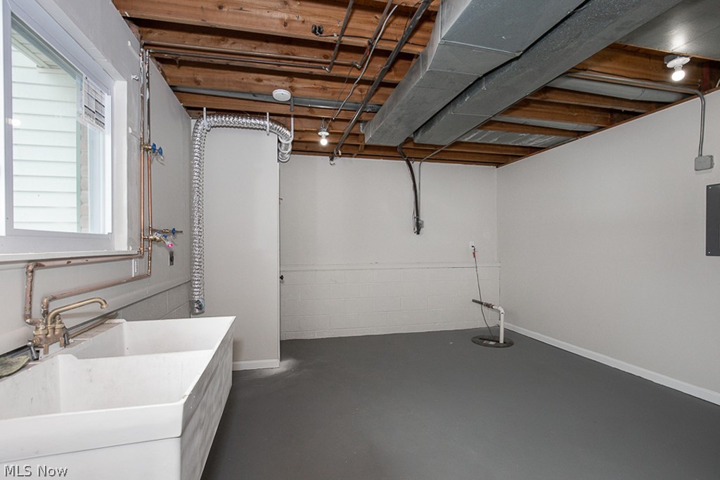 Lynbrook Drive/Marsol Pk - Residential