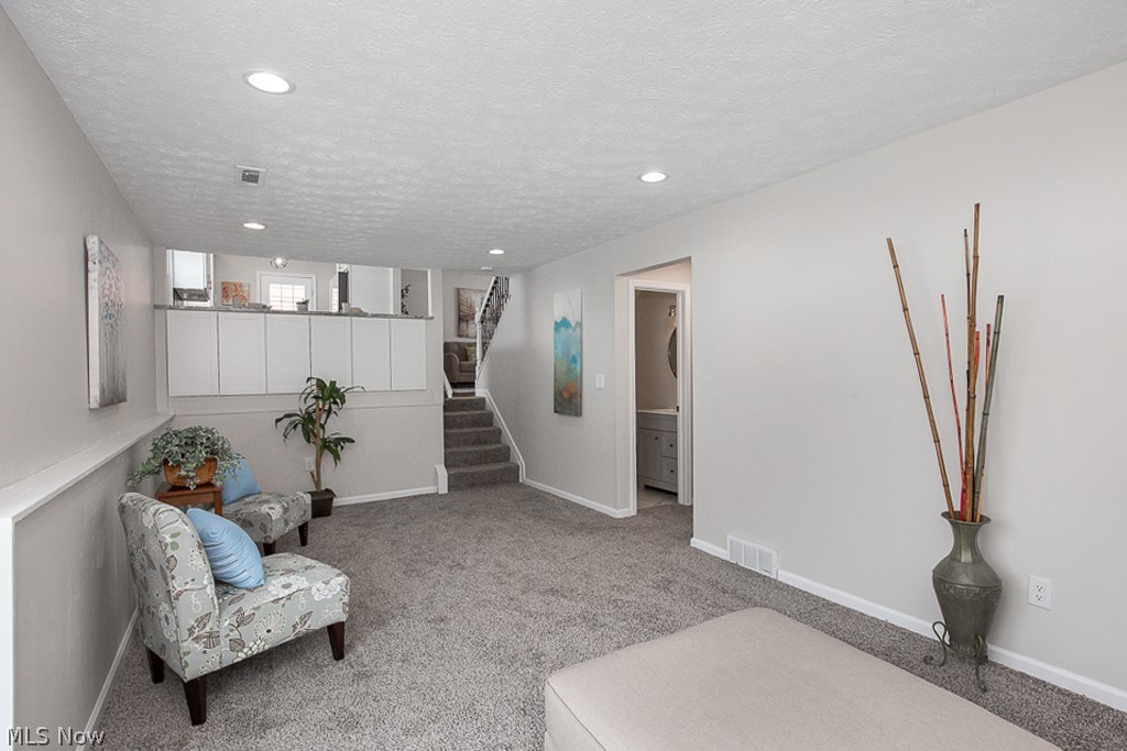 Lynbrook Drive/Marsol Pk - Residential