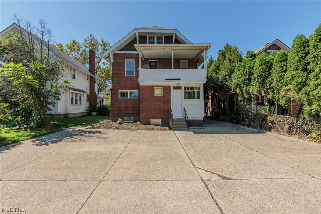 H W Limbert - Residential