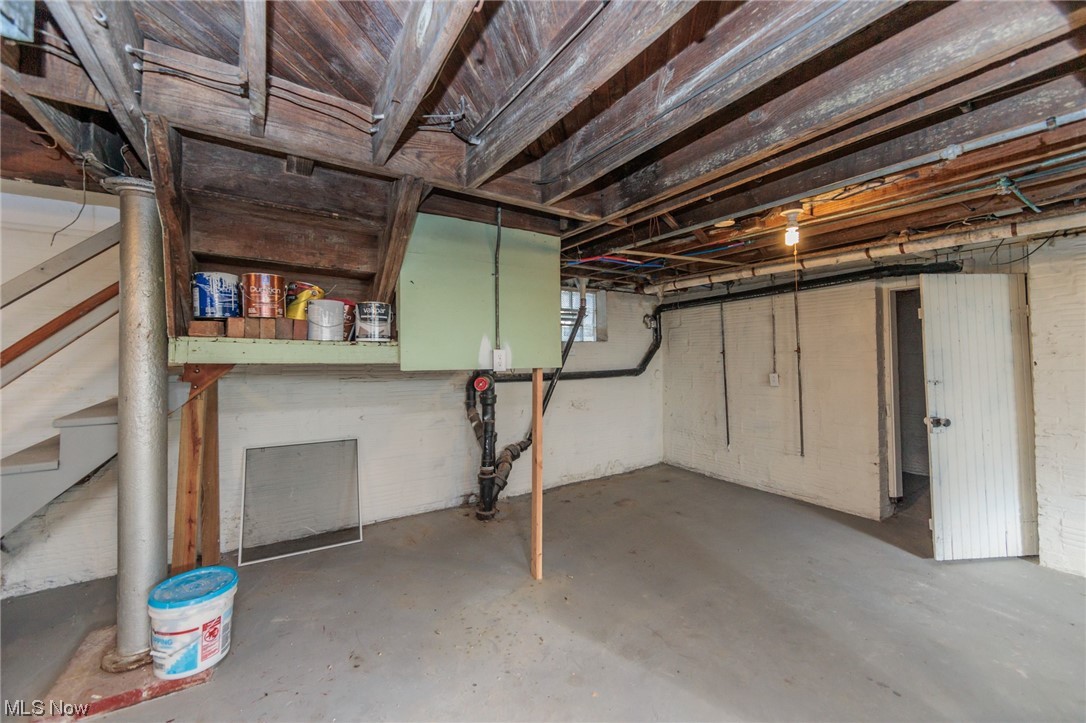 H W Limbert - Residential