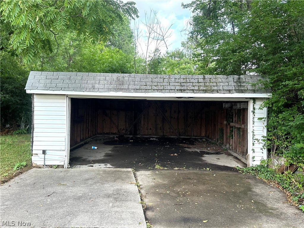 4549 Lee Road