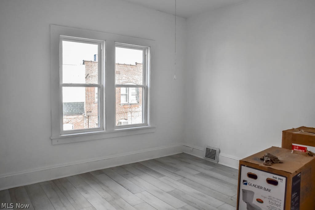 Cranwood Park - Commercial Sale