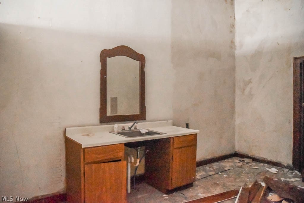 Cranwood Park - Commercial Sale