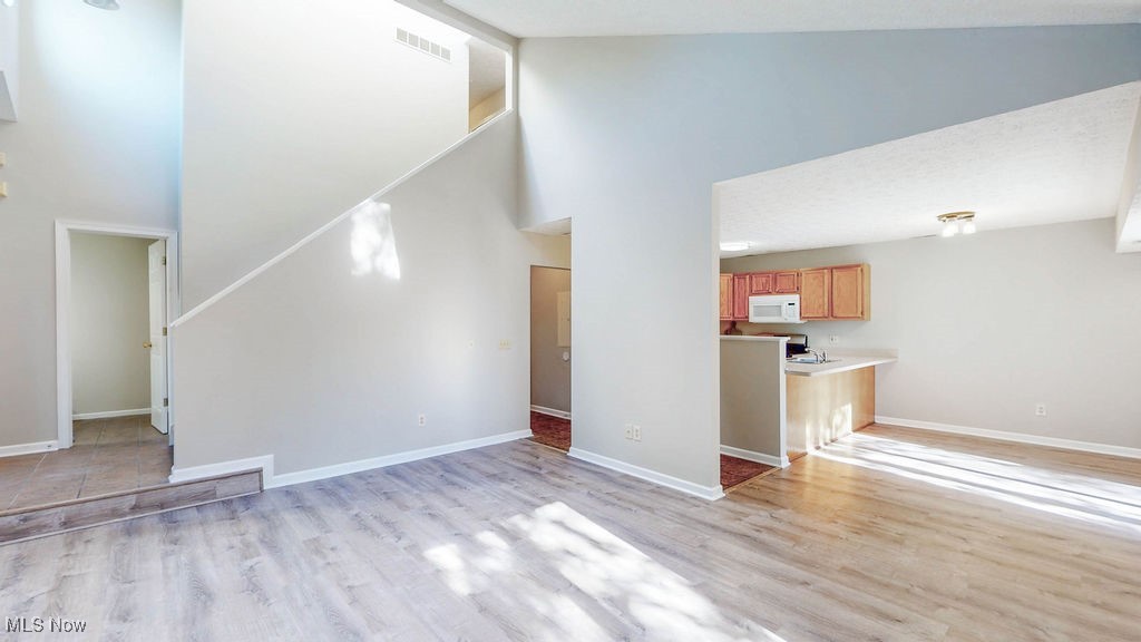 Windchimes/ Summit Condo Ph Vii - Residential