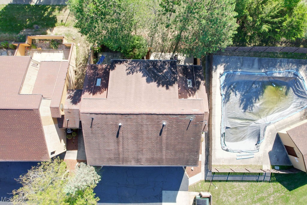 Windchimes/ Summit Condo Ph Vii - Residential