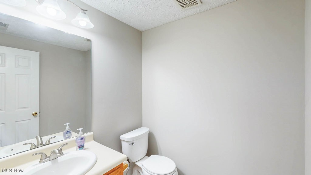 Windchimes/ Summit Condo Ph Vii - Residential