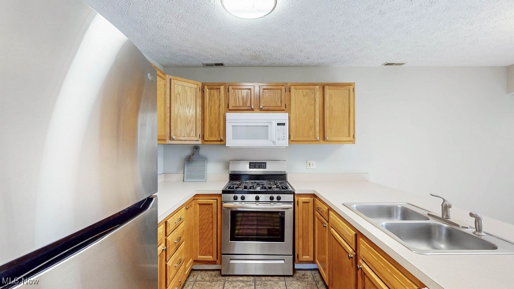 Windchimes/ Summit Condo Ph Vii - Residential