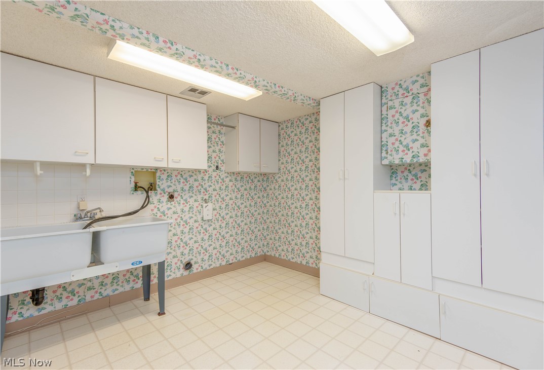 Hampton Woods - Residential