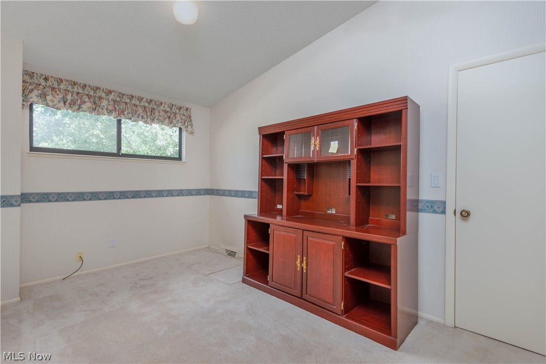 Hampton Woods - Residential