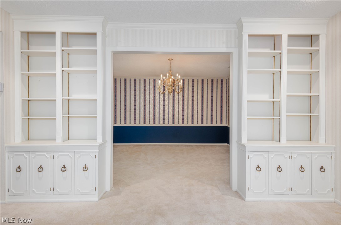 Hampton Woods - Residential